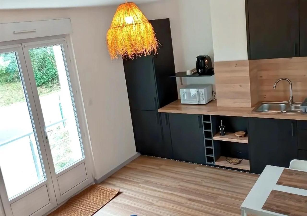 Petite Maison Avec Jardin Landrévarzec Exterior foto
